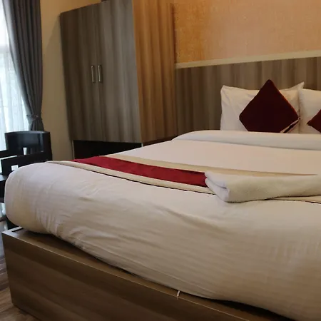 Hotel Royal Emperor-2
